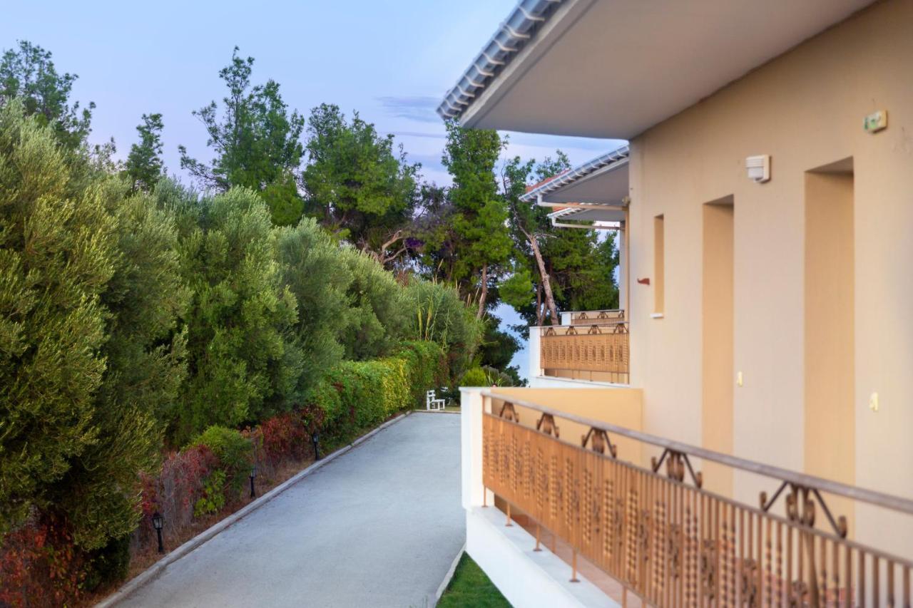 Evripidis Hotel Afytos Exterior foto