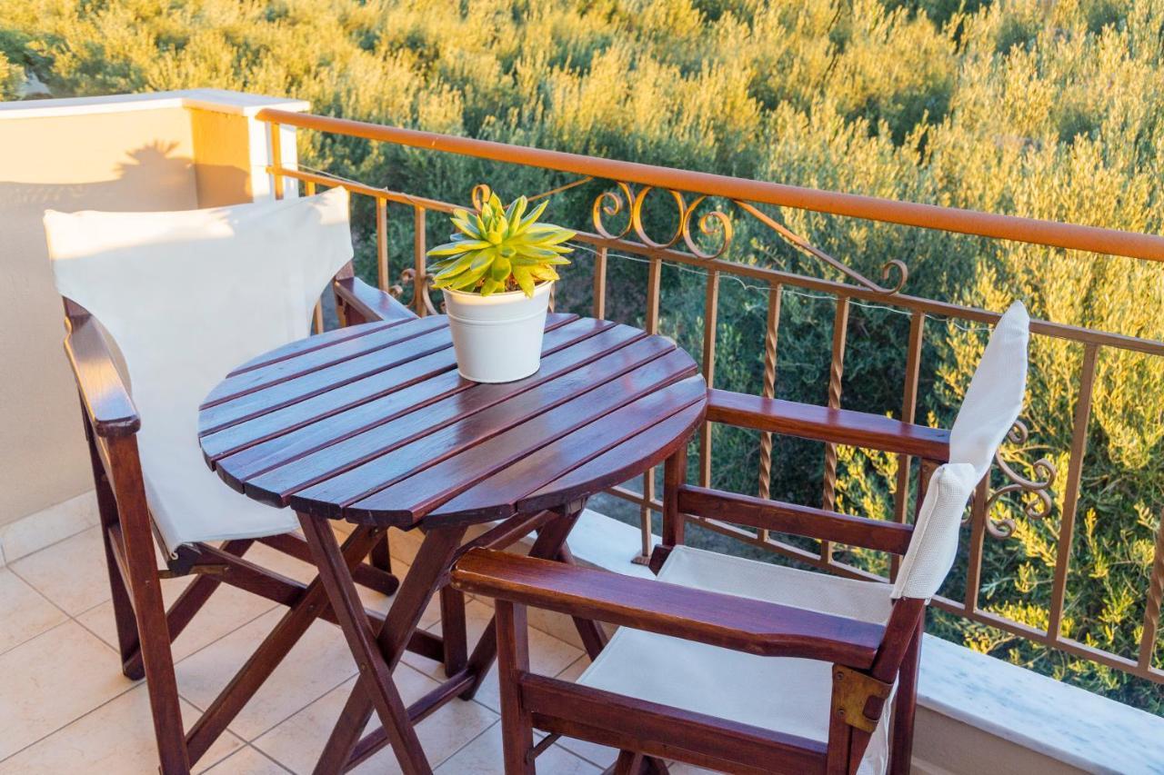 Evripidis Hotel Afytos Exterior foto